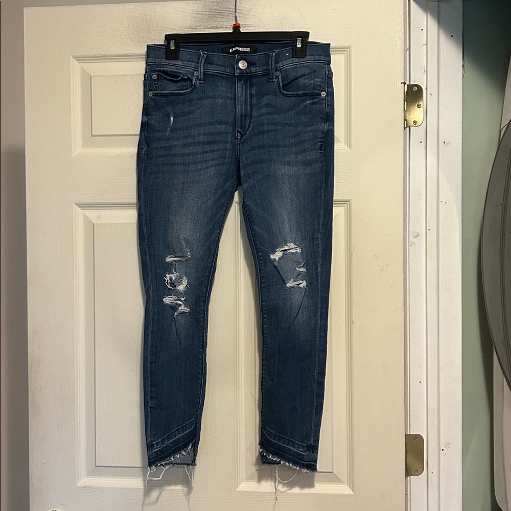 Express Cropped Mid-Rise Legging Size 6 Blue Denim Distressed